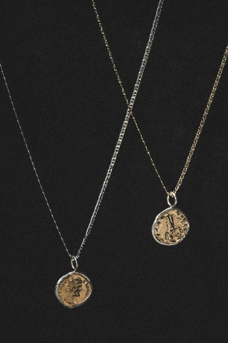 Donna Italiana Jewelry Caesar Coin Necklace: Gold/Silver